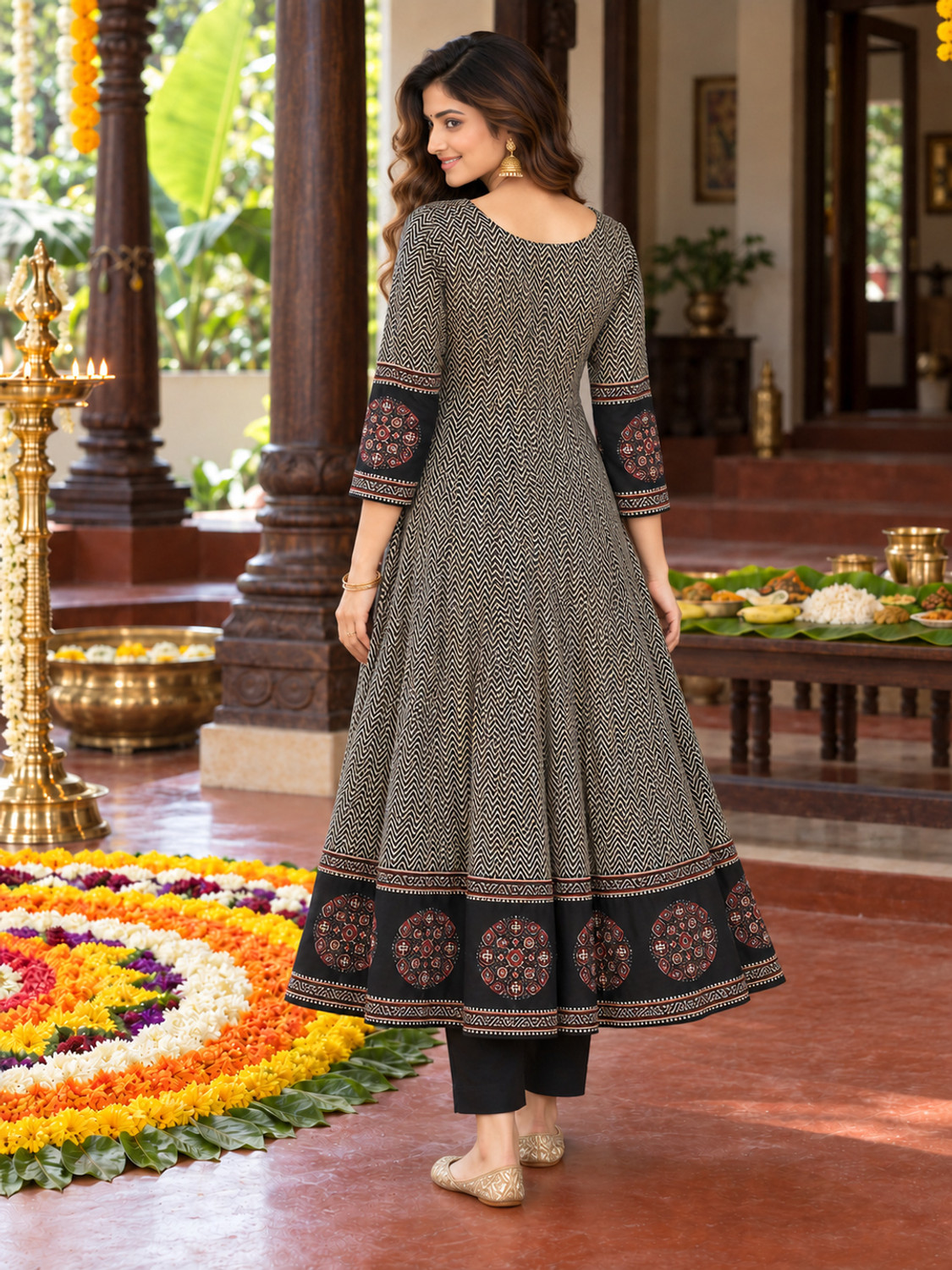 Image of berrylicious Women Kurta Pant Dupatta Set