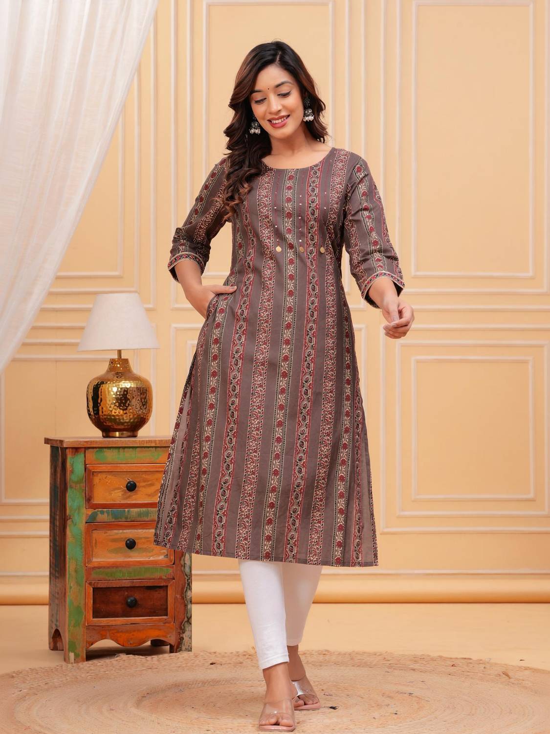 Advik Women Kurti Set