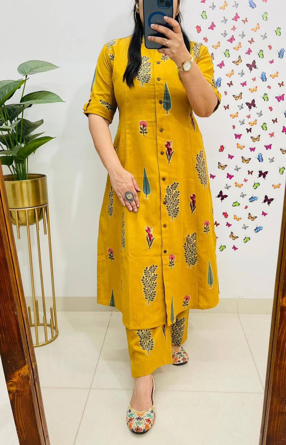 Image of GEHU GARMENTS Women Kurta Pant Set