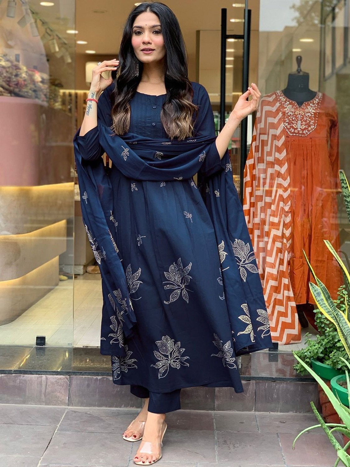 Image of Divastri Women Kurta Pant Attached Dupatta Set