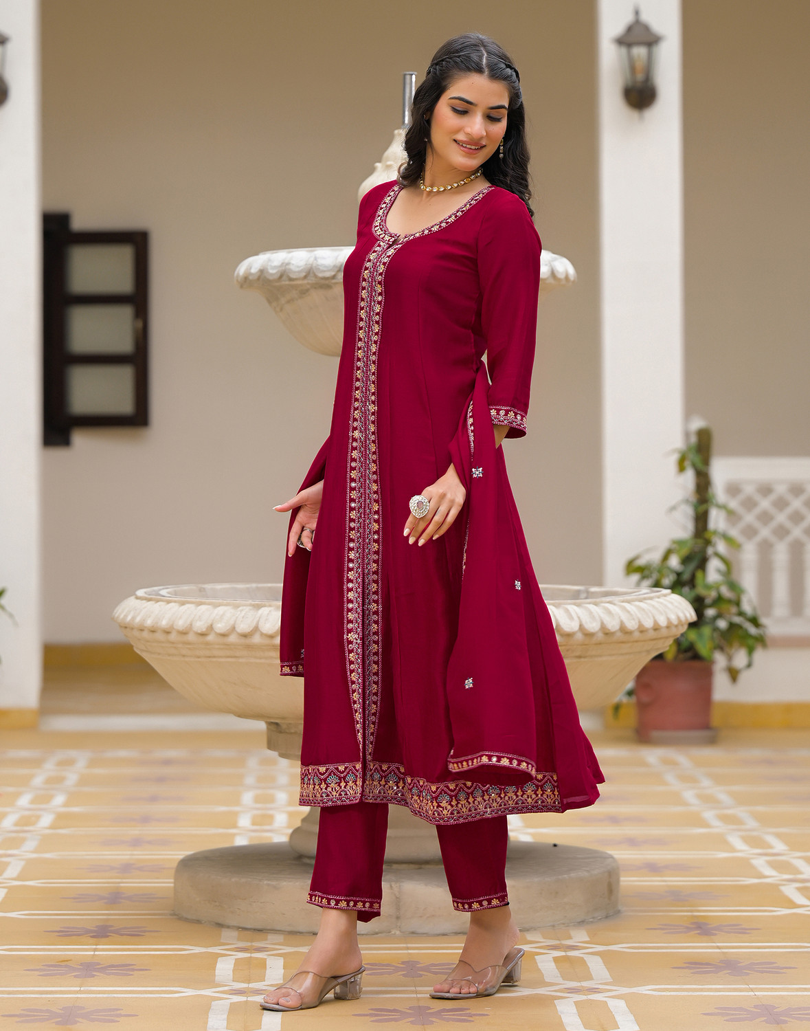 Image of Skylee Women Kurta Pant Dupatta Set