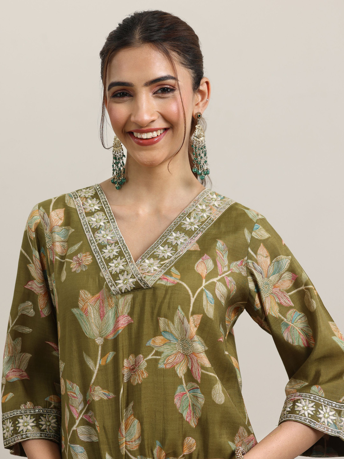 Image of LIBAS Women Kurta Pant Dupatta Set