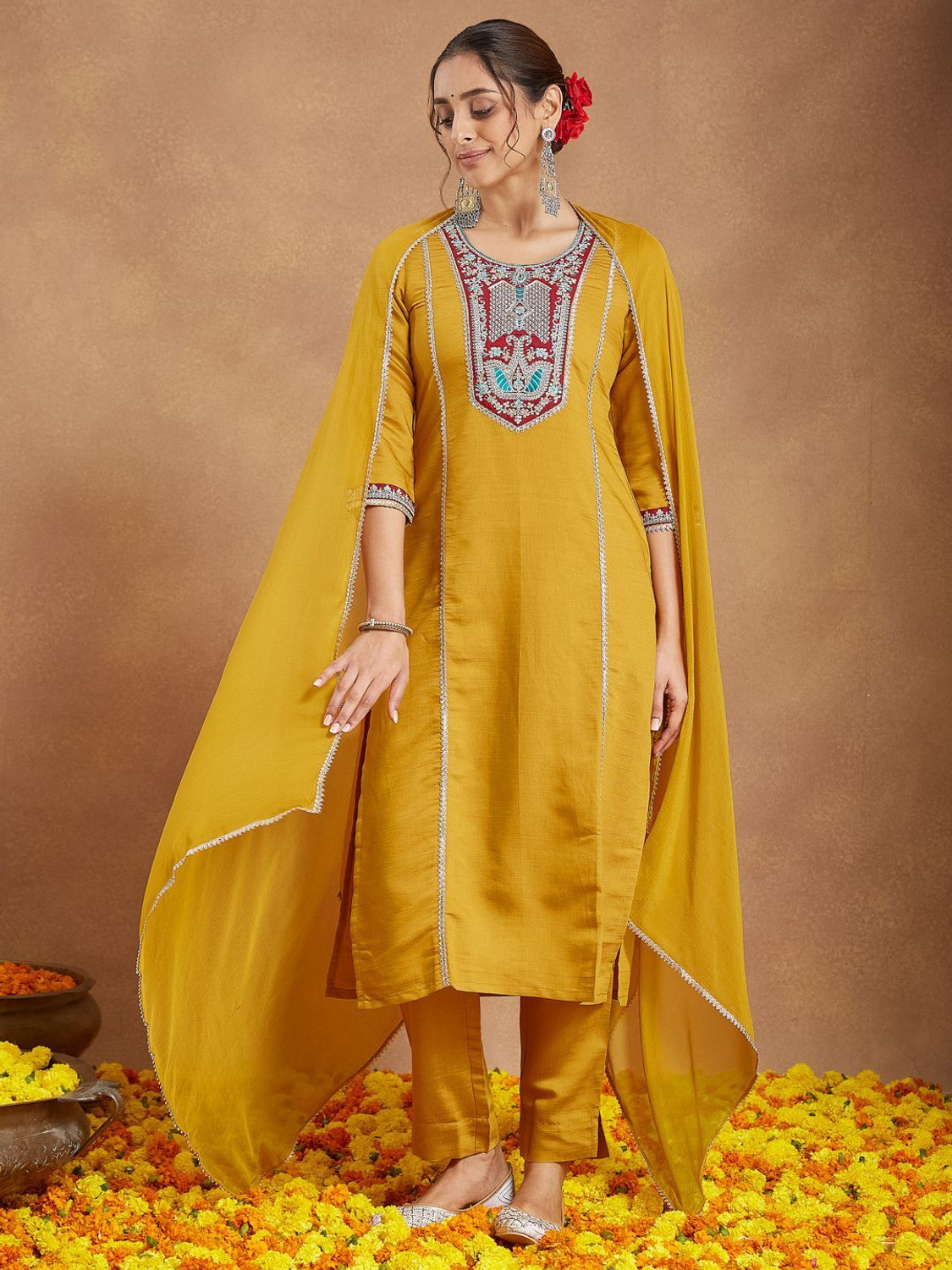 Image of Janasya Women Kurti Pant Dupatta Set