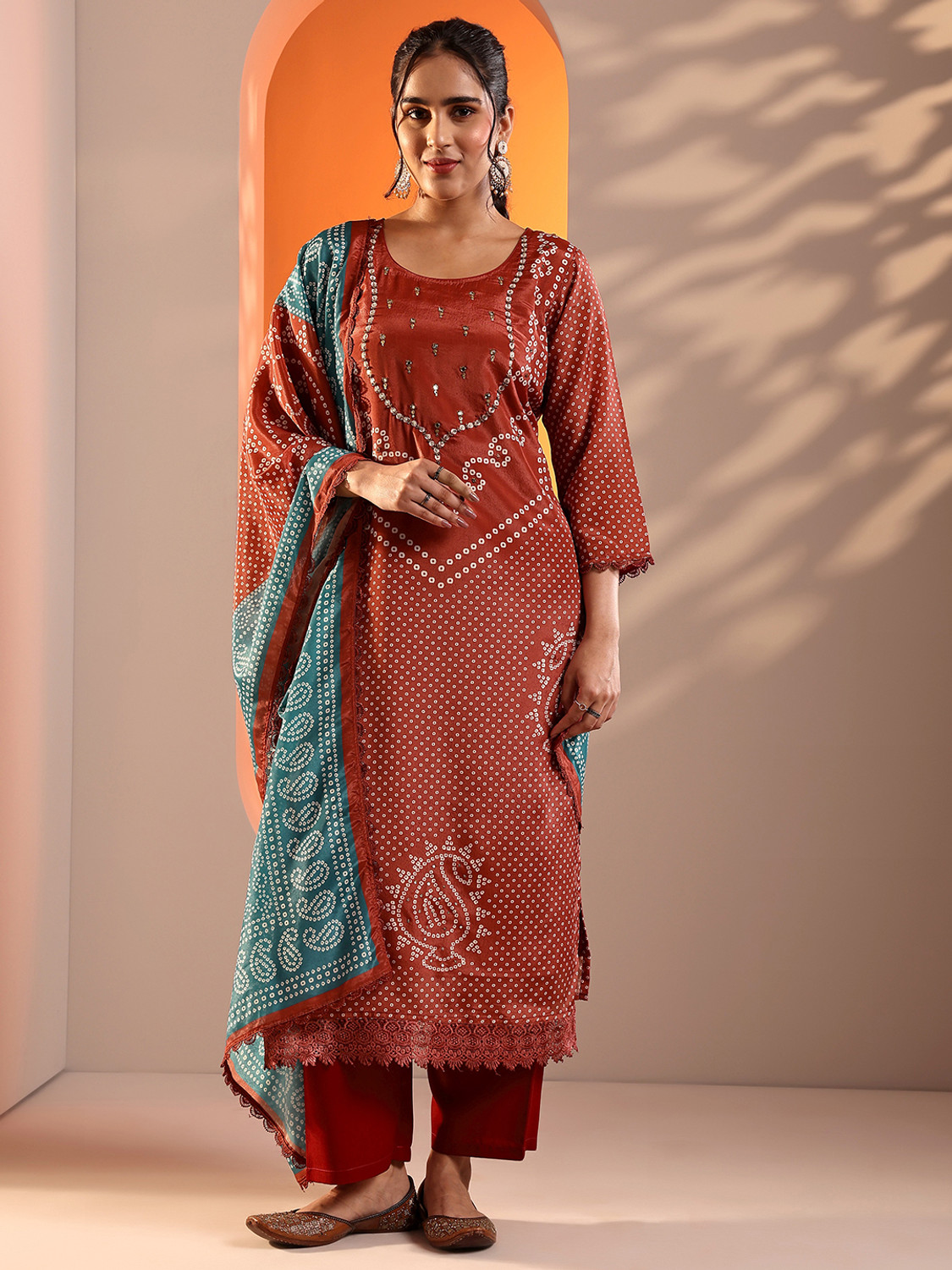 Image of LIBAS Women Kurta Pant Dupatta Set