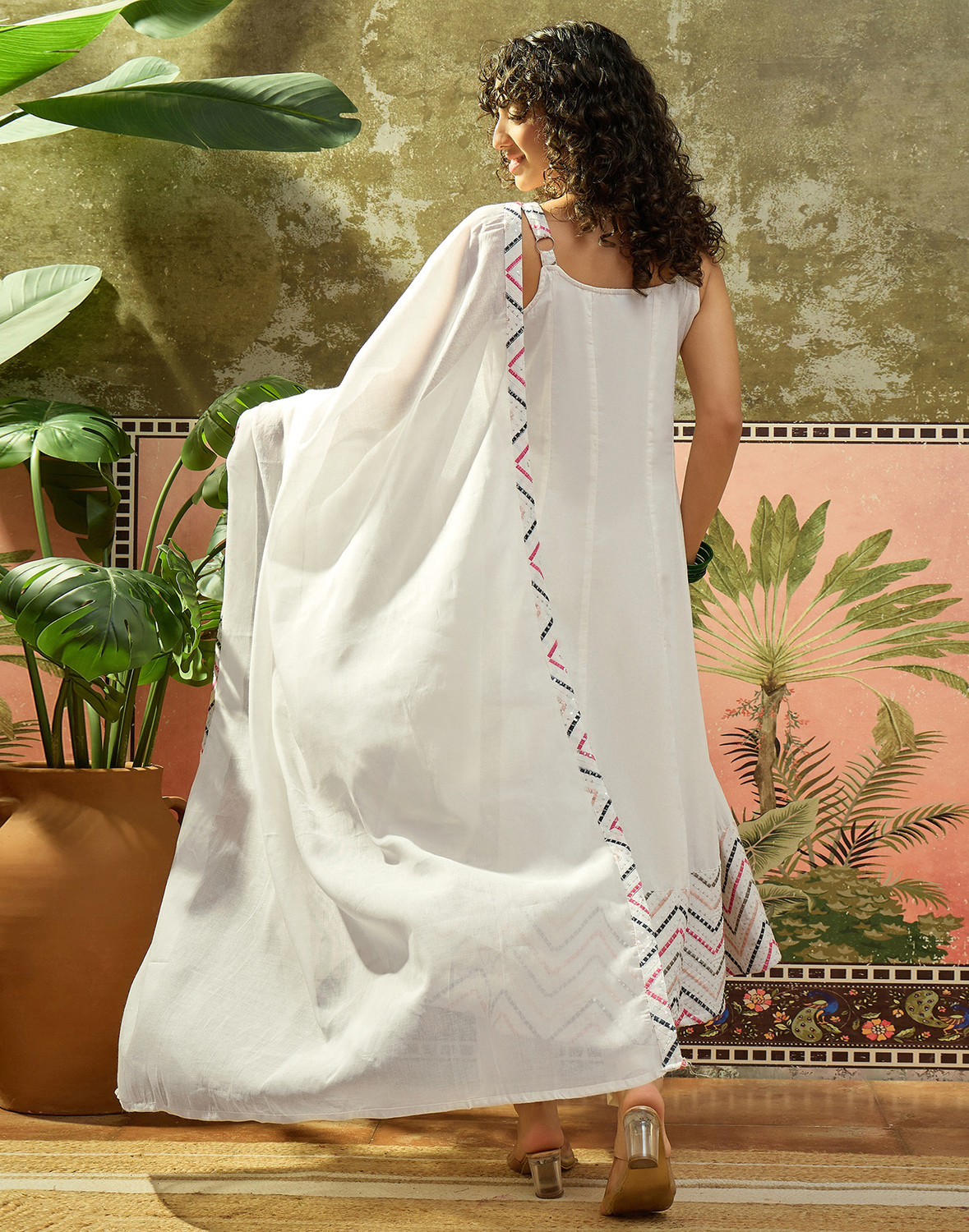 Image of Skylee Women Kurta Pant Dupatta Set
