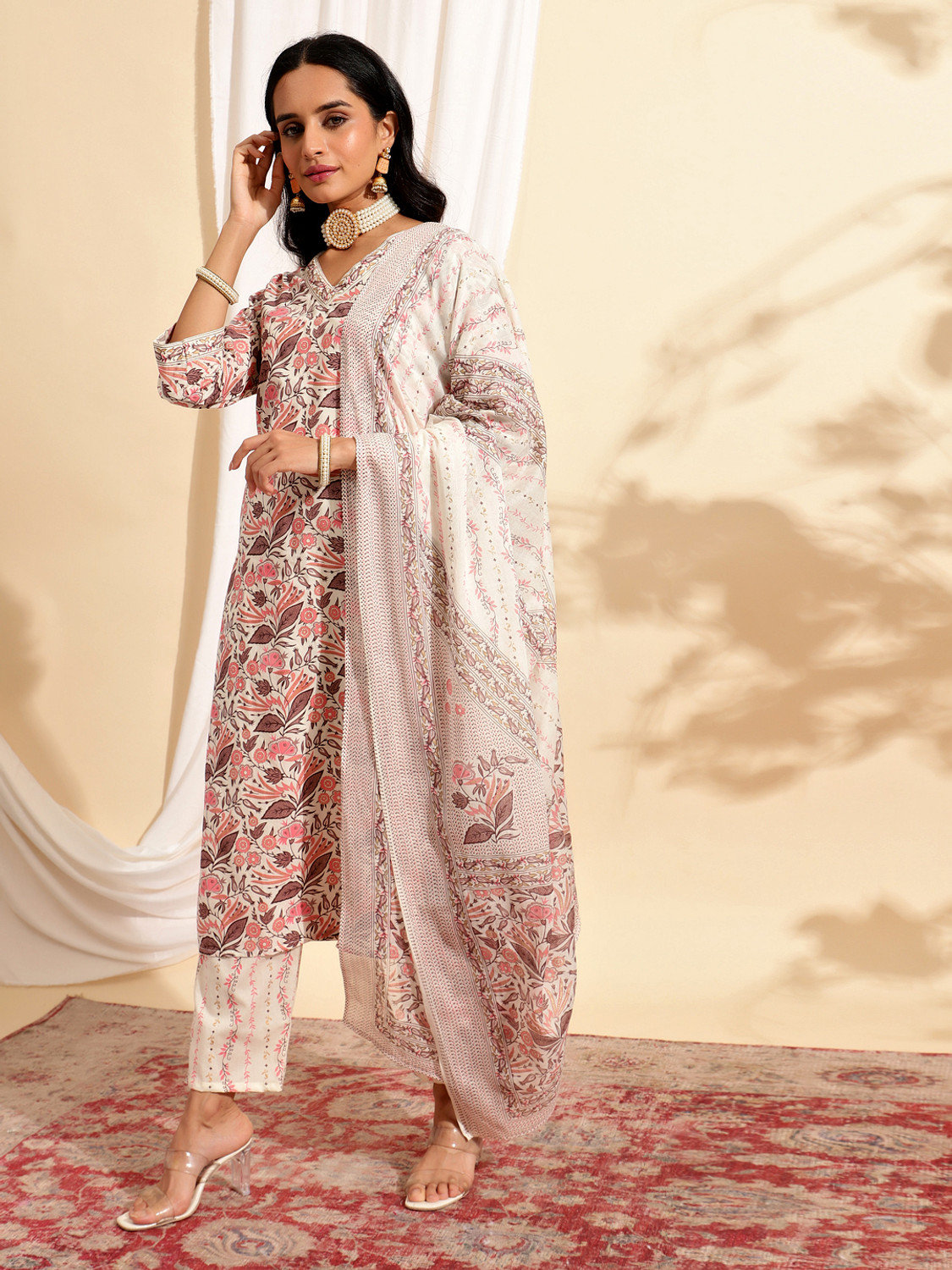 Image of Divastri Women Kurta Pant Dupatta Set