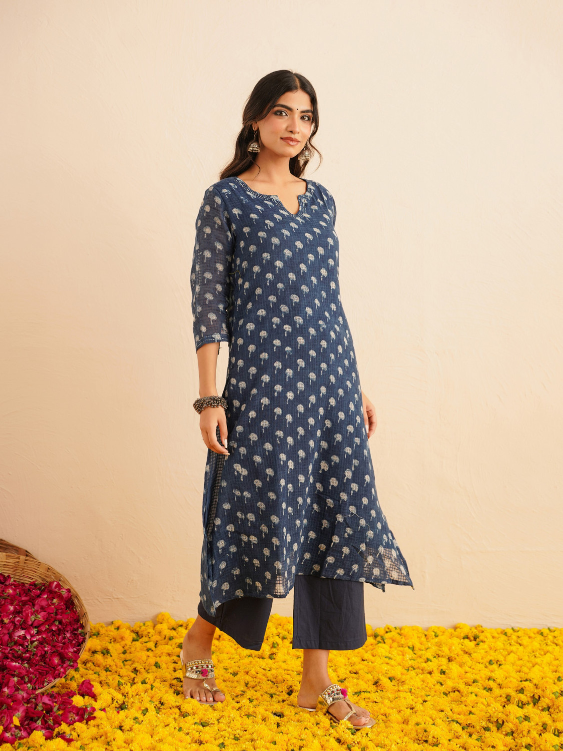 Image of GOODHAND Women Kurta Palazzo Set