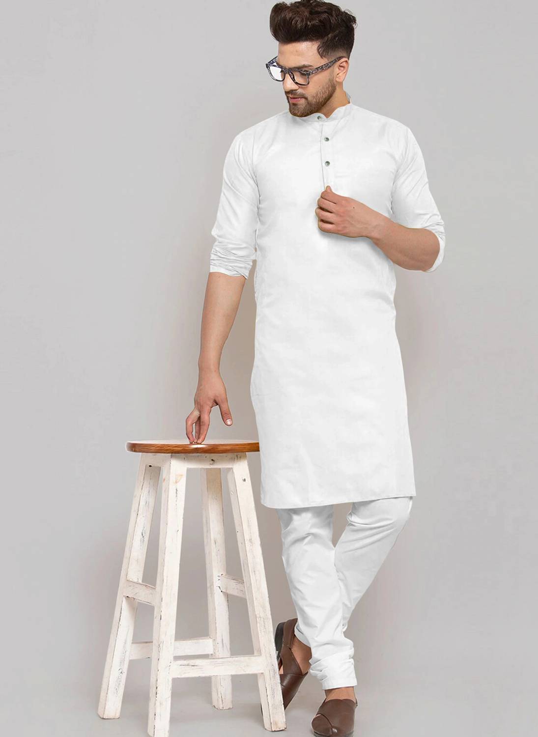 VINAARI Men Kurta Pyjama Set - Buy VINAARI Men Kurta Pyjama Set Online at  Best Prices in India | Flipkart.com