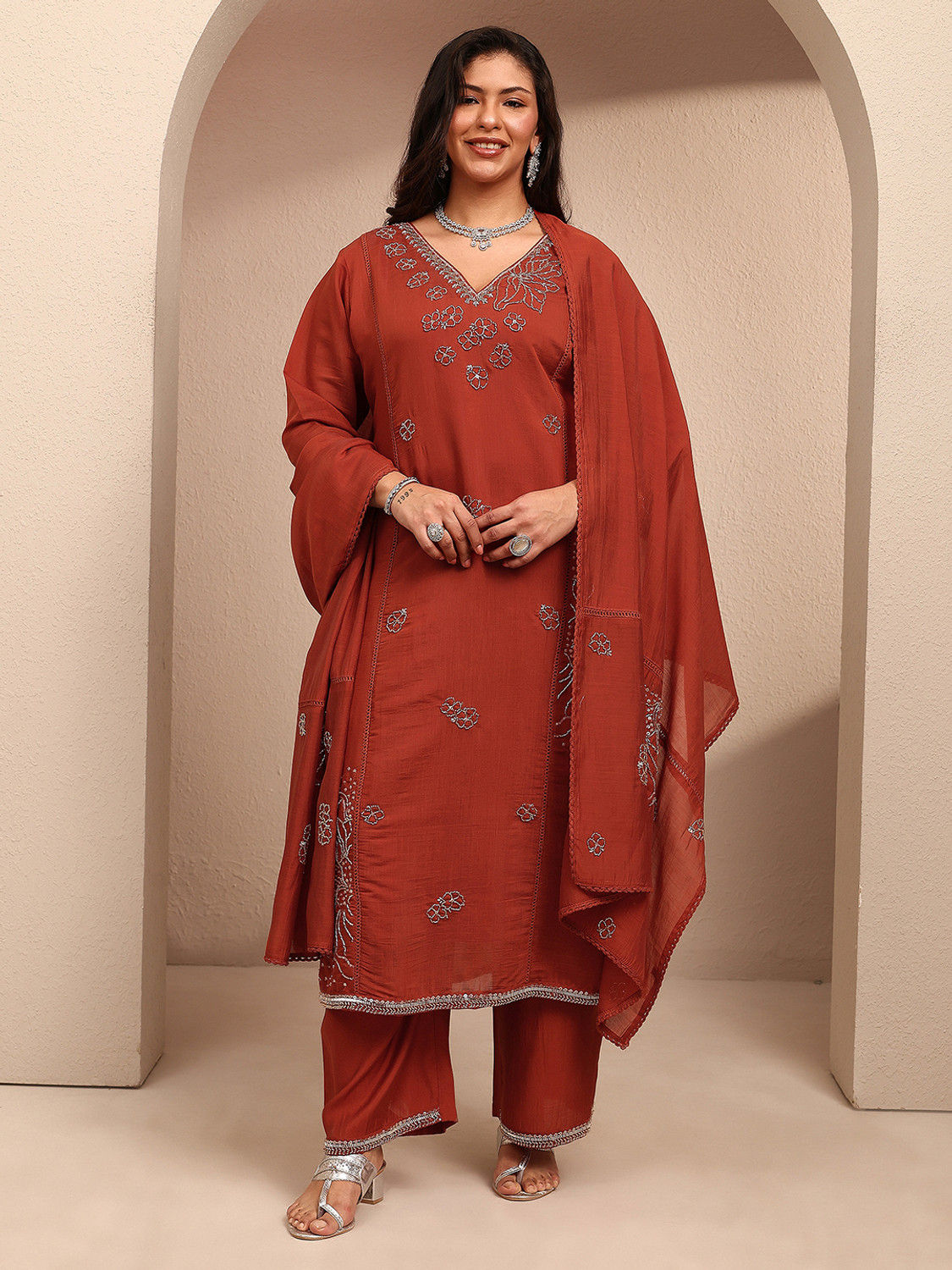 Image of EXTRA LOVE BY LIBAS Women Kurta Pant Dupatta Set
