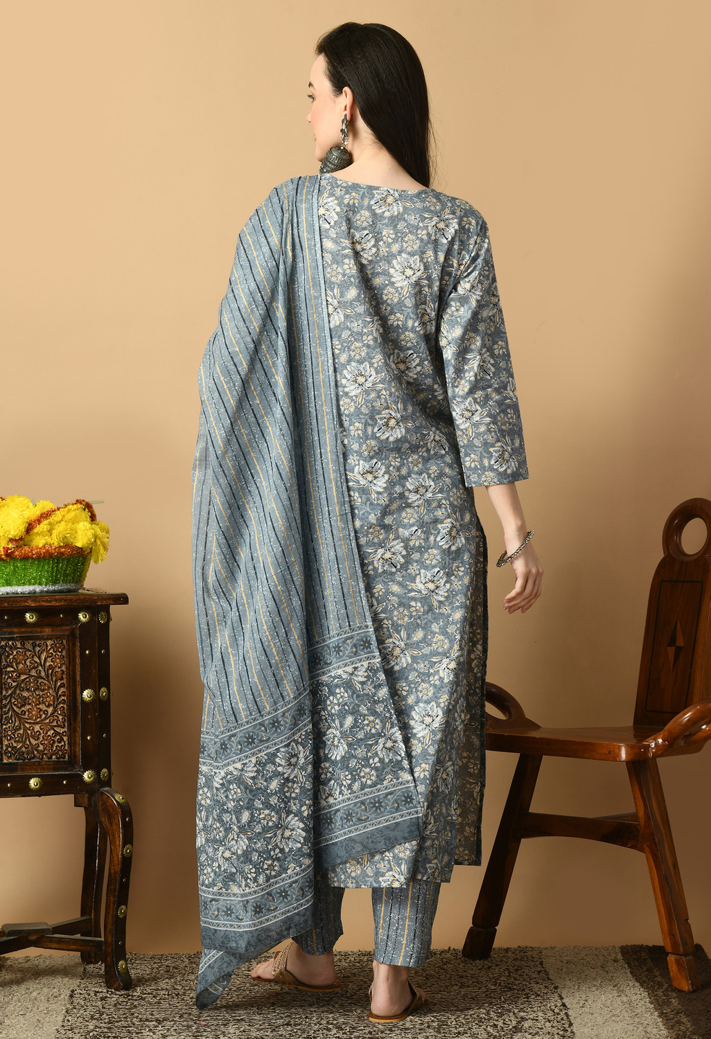 Image of AVYCO Women Kurta Pant Dupatta Set