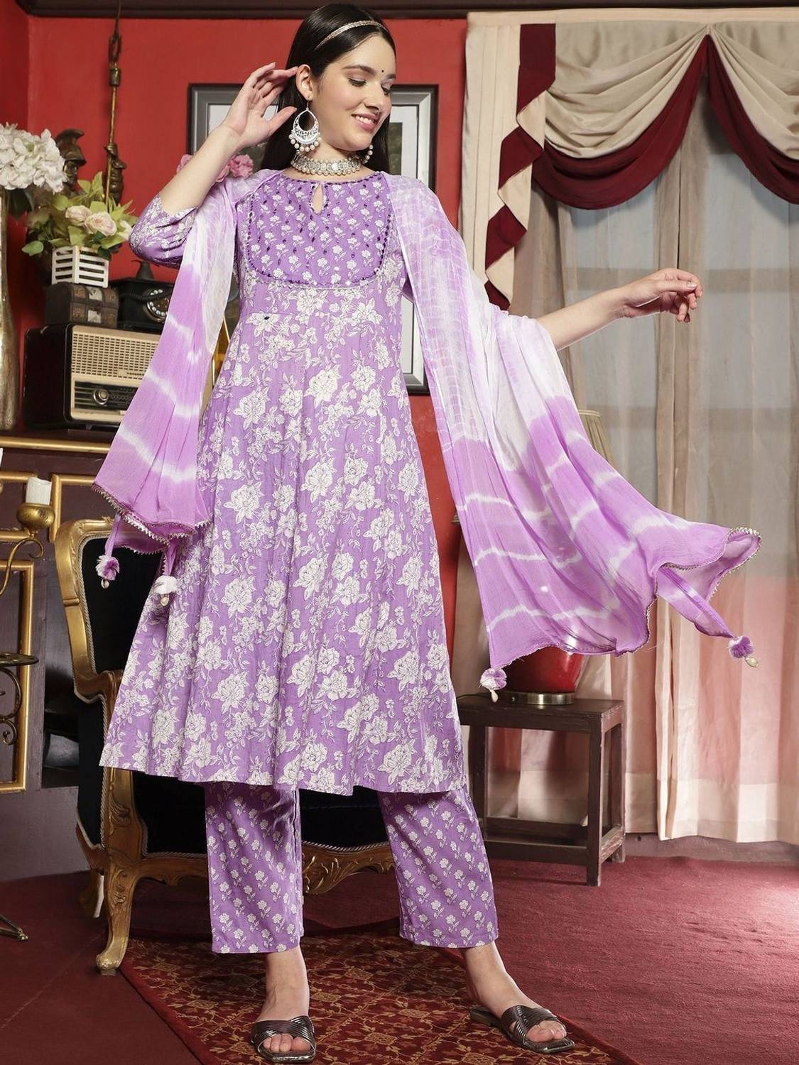 Bandia Women Kurta Pant Dupatta Set