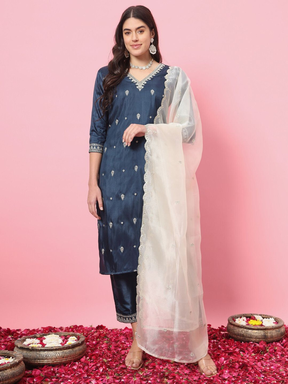 Image of VredeVogel Women Kurta Pant Dupatta Set