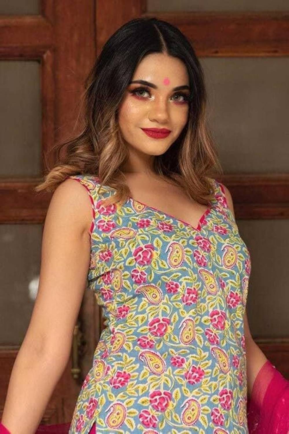 KAILASH Women Kurta Sharara Dupatta Set - Image 4