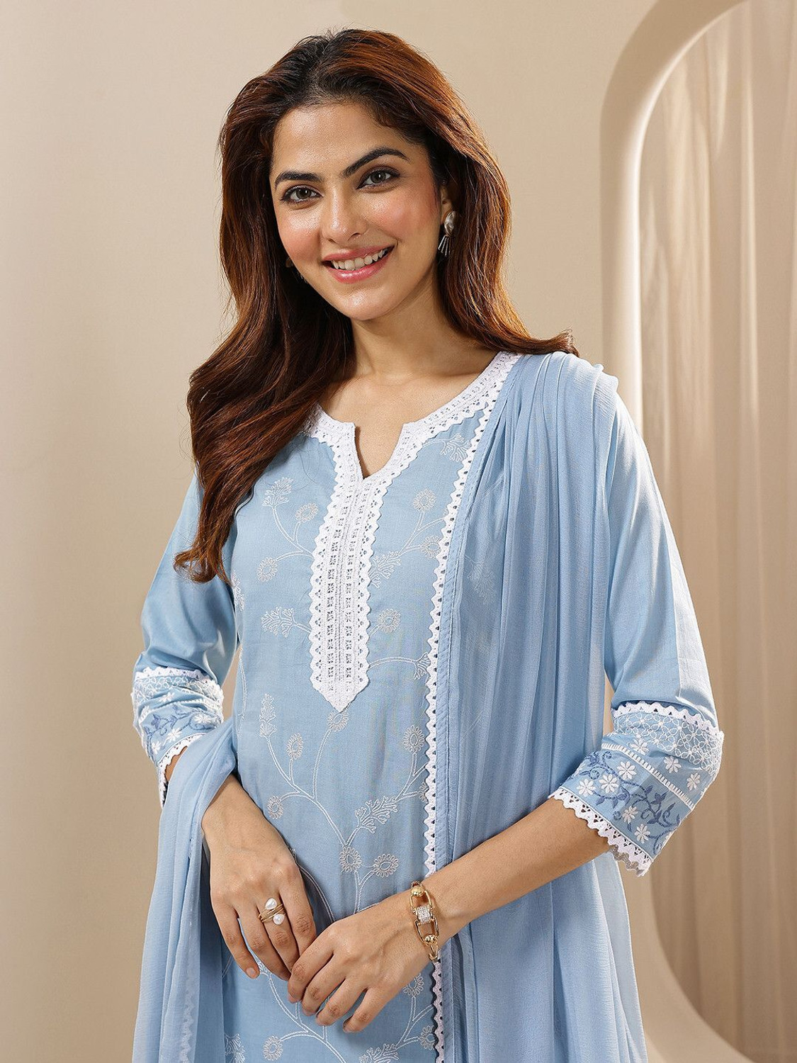 Image of LIBAS Women Kurta Pant Dupatta Set