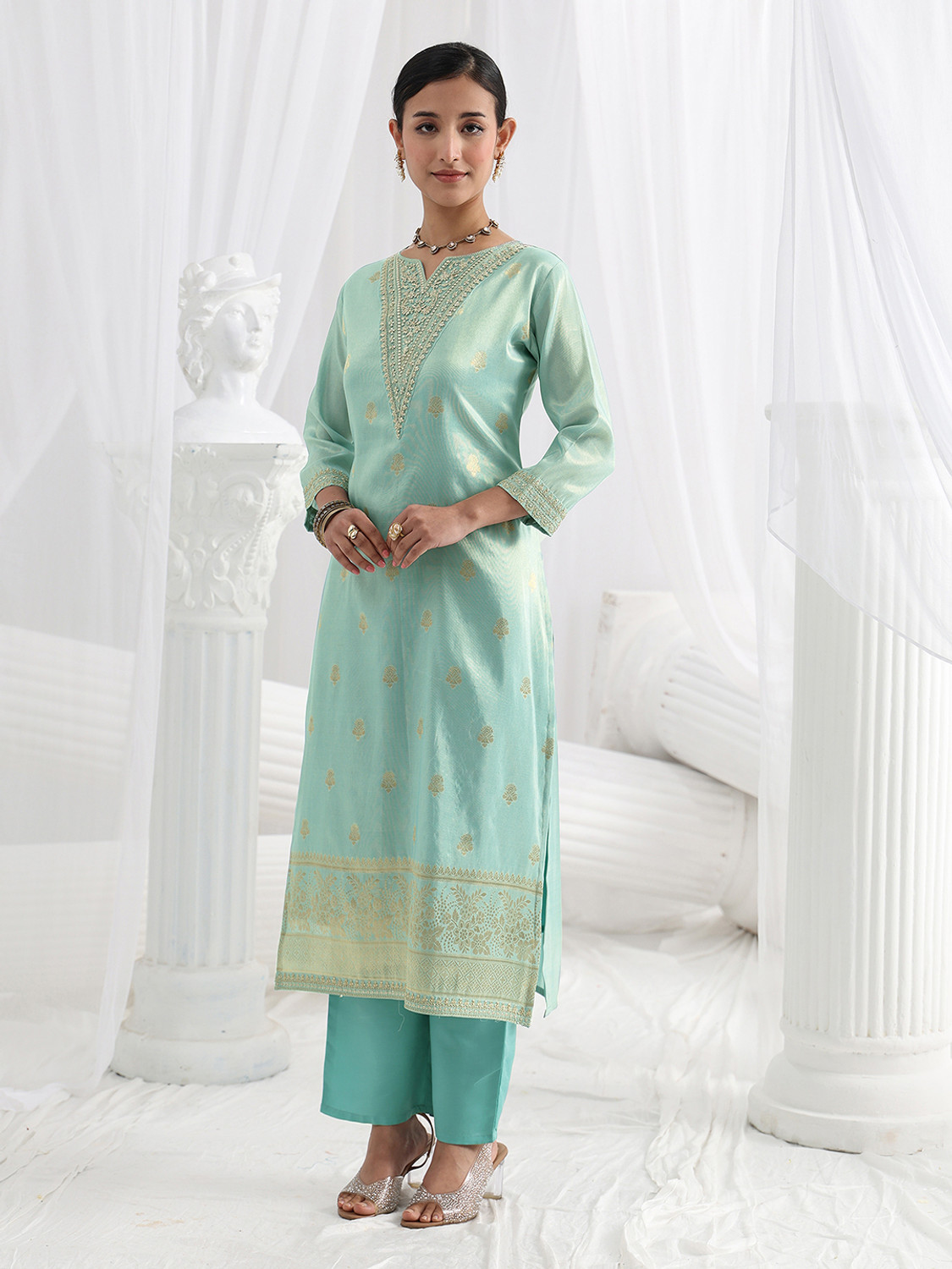 Image of LIBAS Women Kurta Pant Dupatta Set