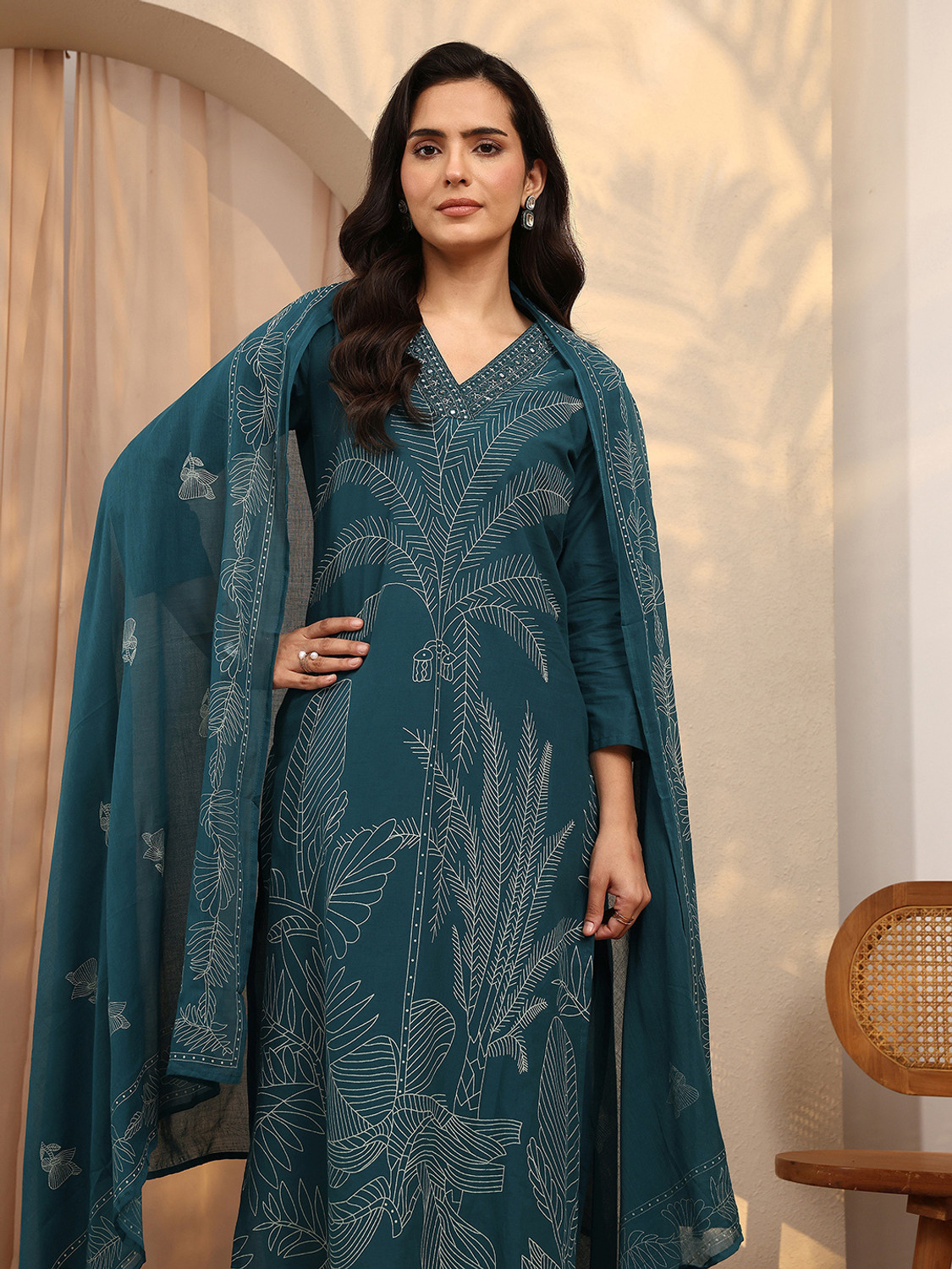 Image of LIBAS Women Kurta Pant Dupatta Set