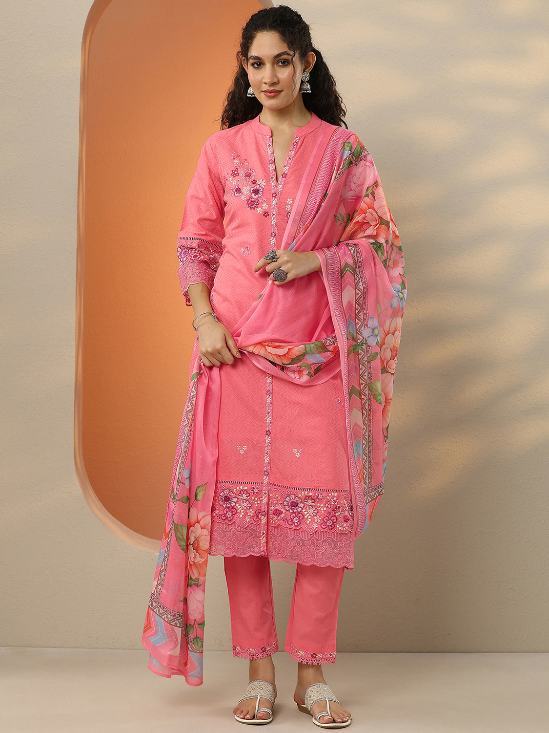 Image of LIBAS Women Kurta Pant Dupatta Set