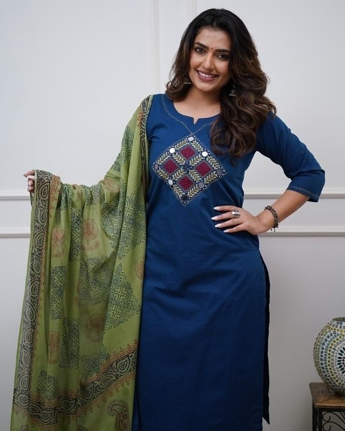 Image of KIYAARA CREATION Women Kurti Pant Dupatta Set