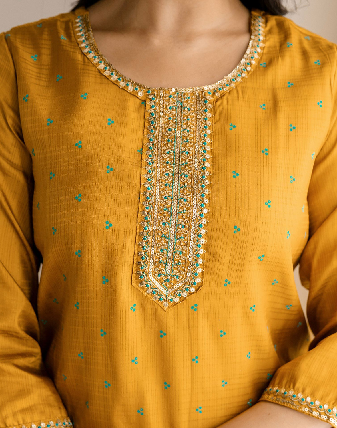 Image of Skylee Women Kurta Pant Dupatta Set