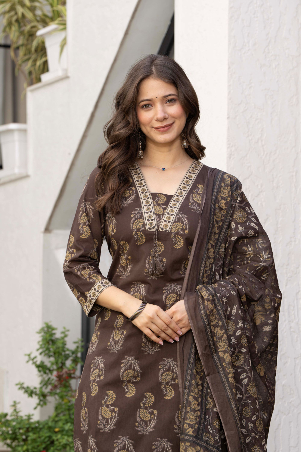 Image of GEKHA Women Kurta Pant Dupatta Set