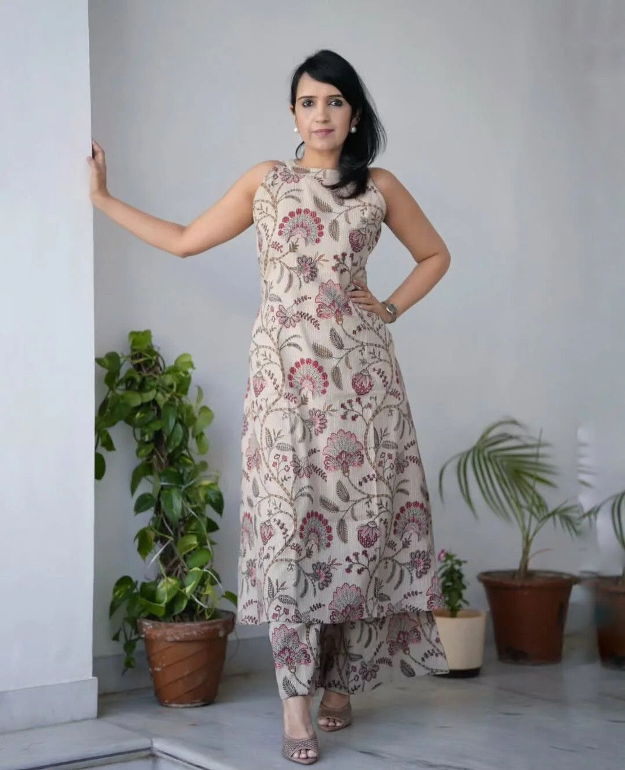 Image of Indiaura Women Kurta Palazzo Set
