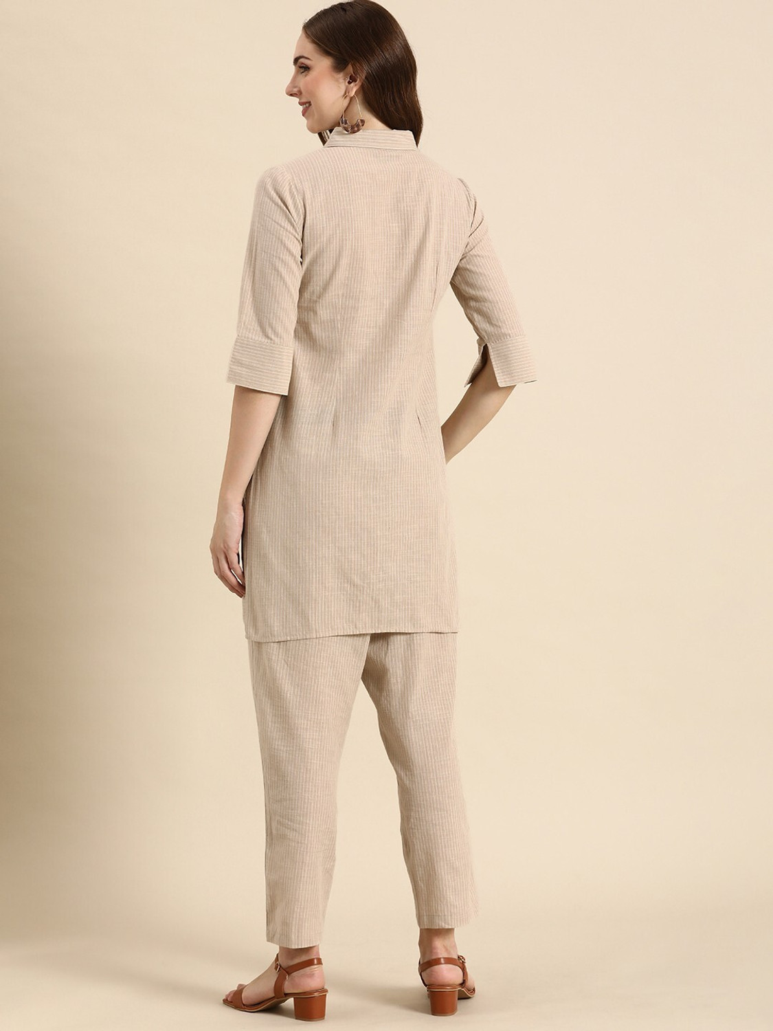 Image of ANOUK Women Kurti Pant Set