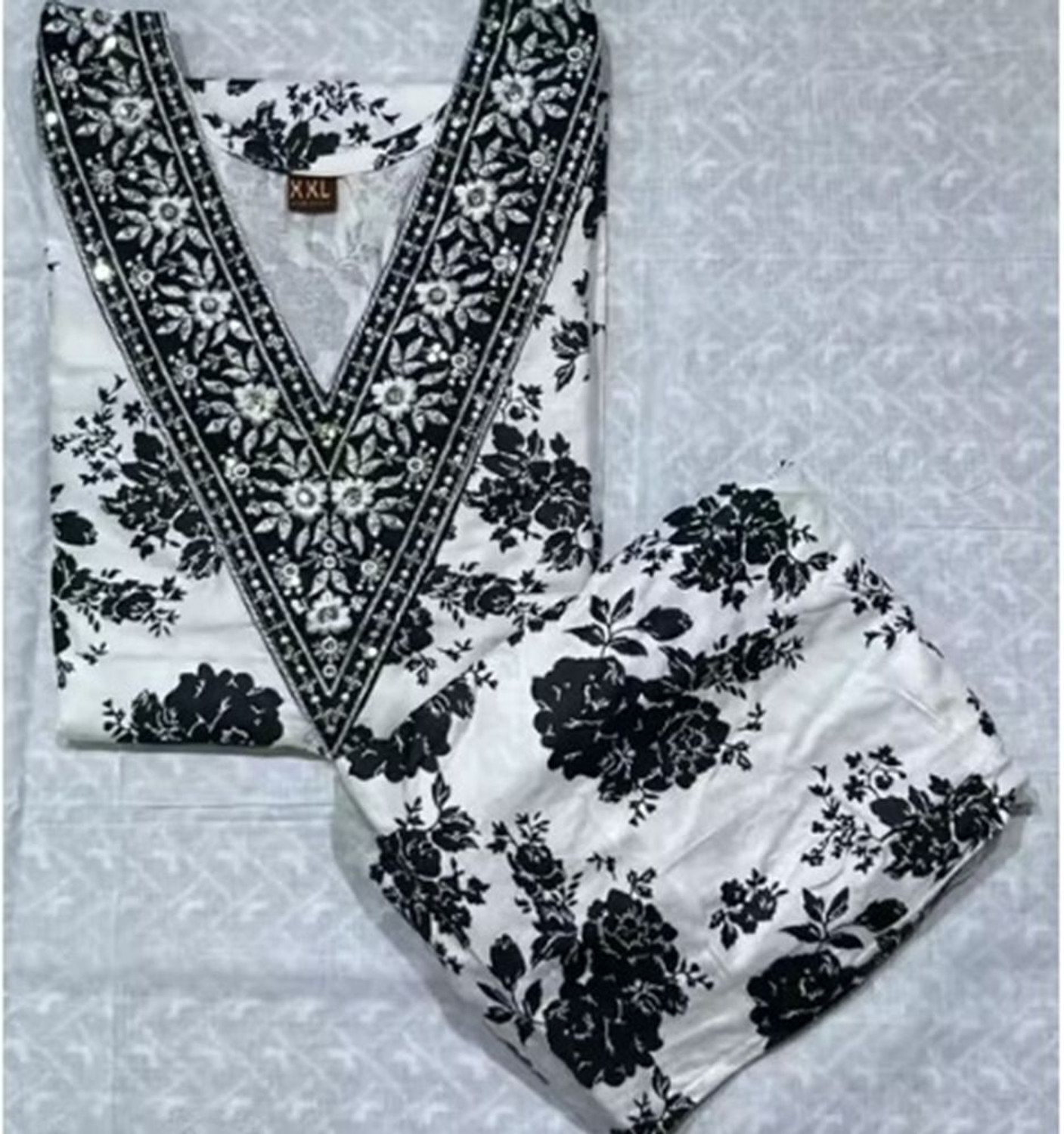 Image of GS Attire Women Kurti Pant Set