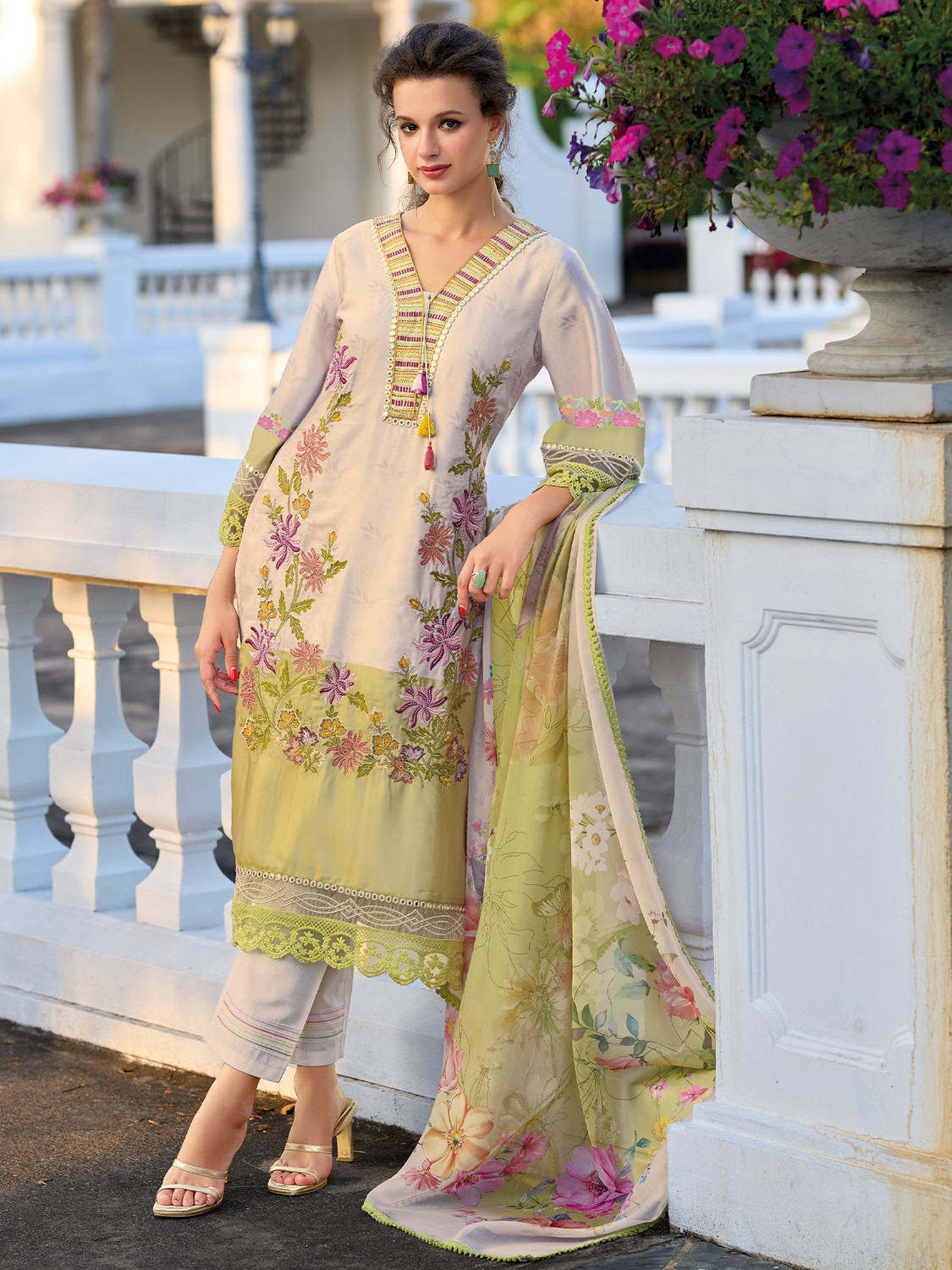 Image of Indo Era Women Kurta Pant Dupatta Set