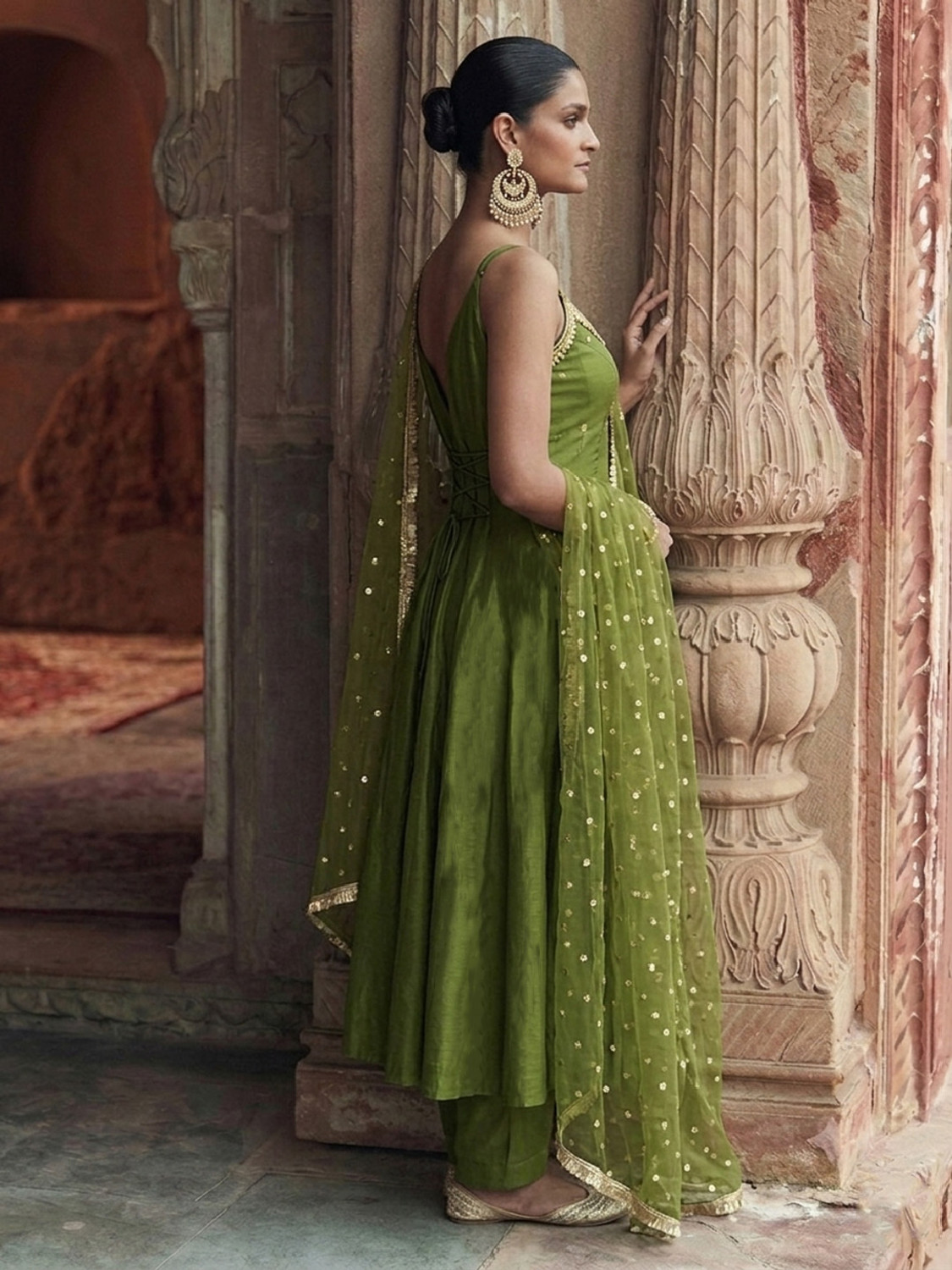 Image of Varanga Women Kurti Pant Dupatta Set