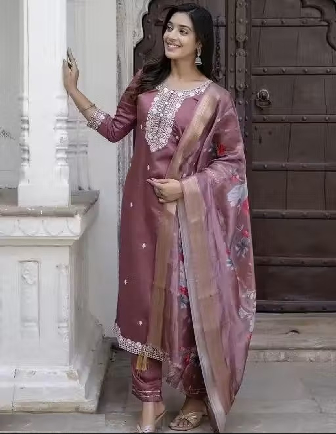 Image of HIRVA ENTERPRIS Embroidered Kurta, Trouser /Pant & Dupatta Set