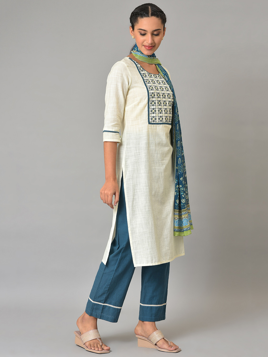 Image of Aurelia Women Kurta Palazzo Dupatta Set