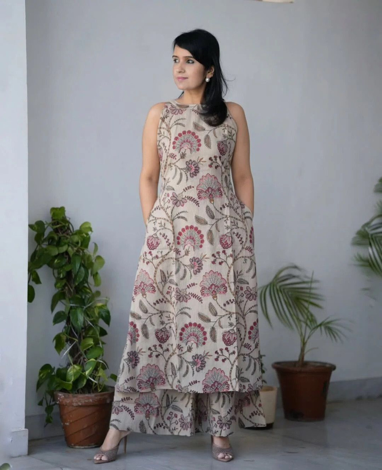Image of Indiaura Women Kurta Palazzo Set