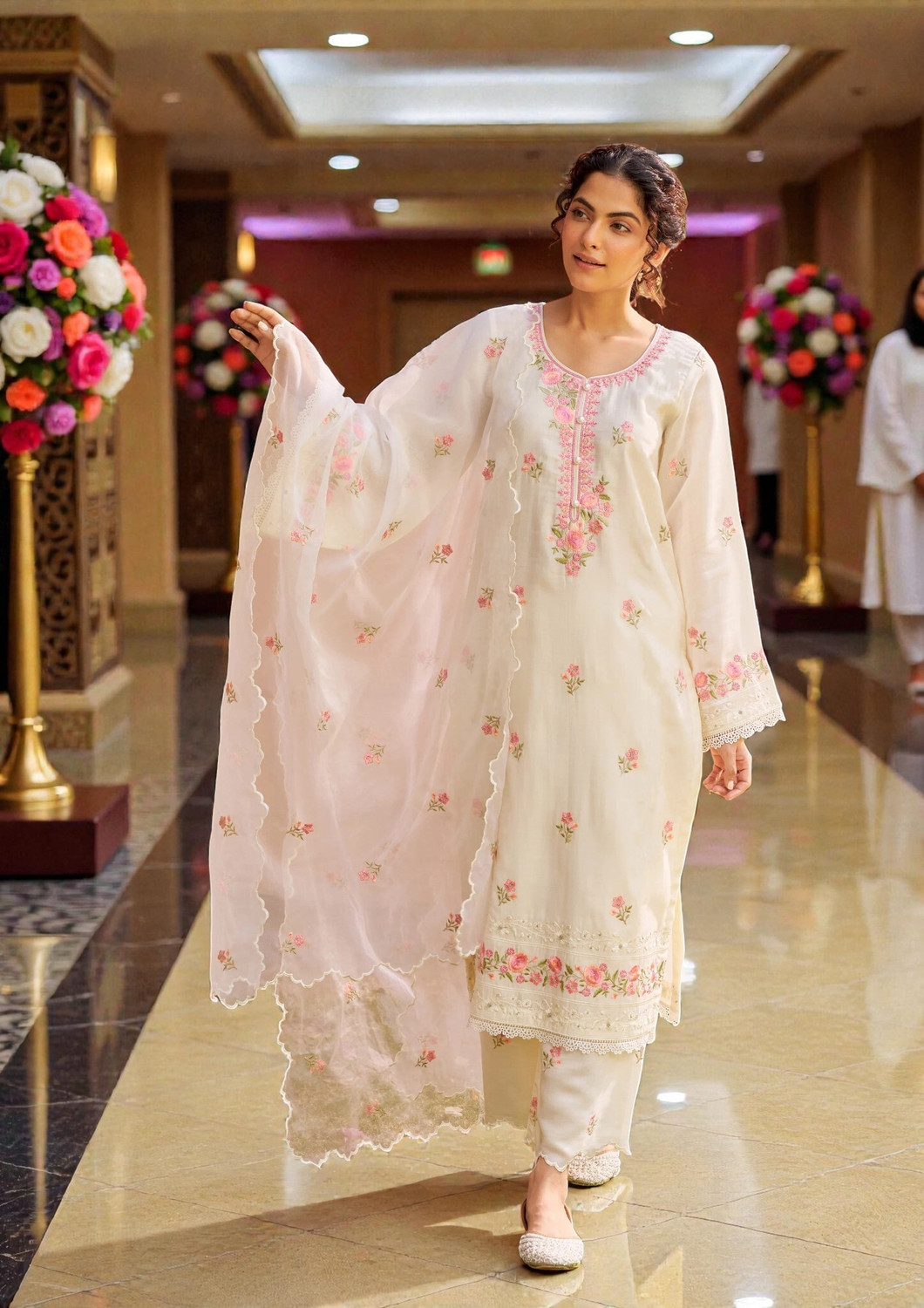 Image of Cartyshop Women Kurta Palazzo Dupatta Set