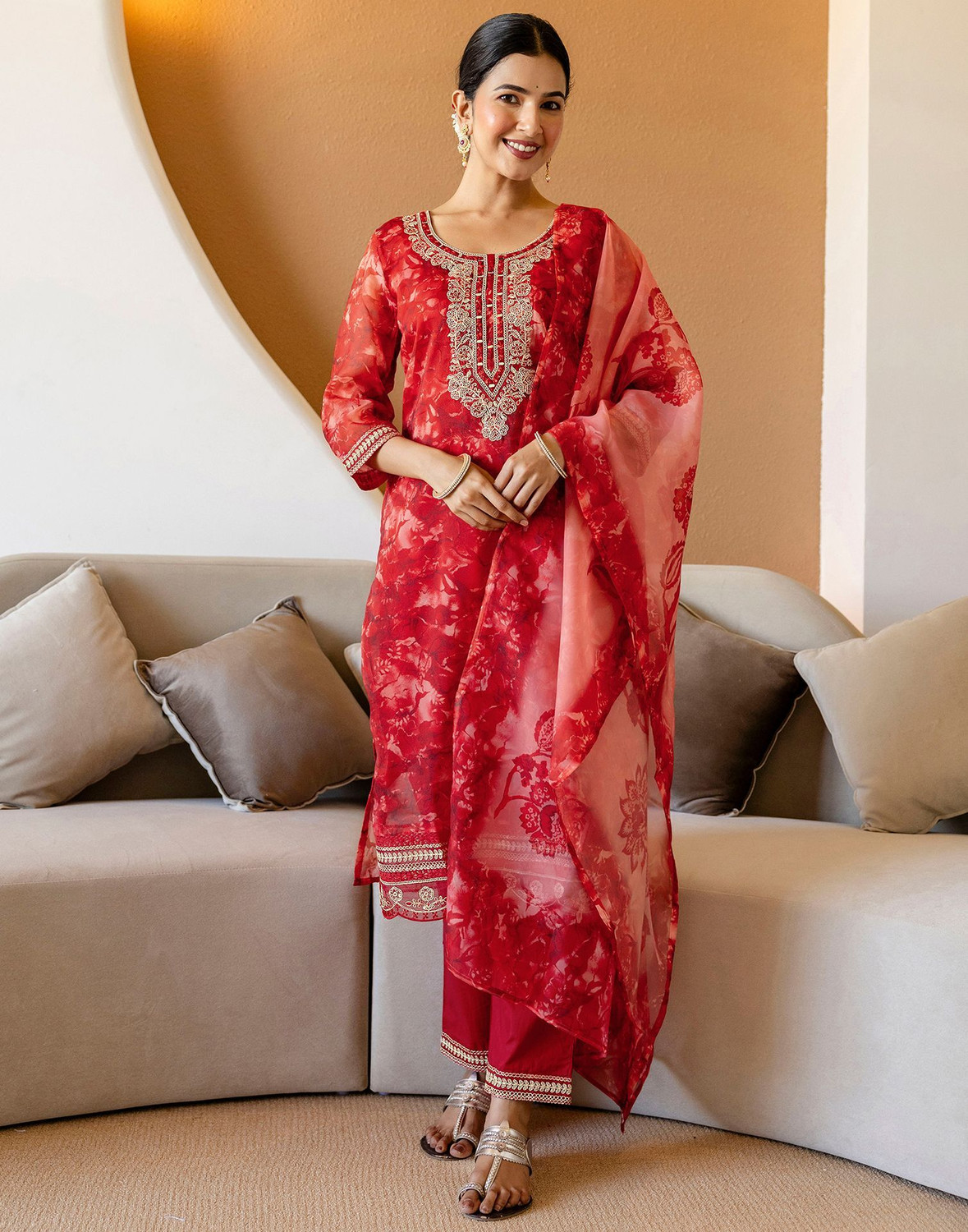 Image of Skylee Women Kurta Pant Dupatta Set
