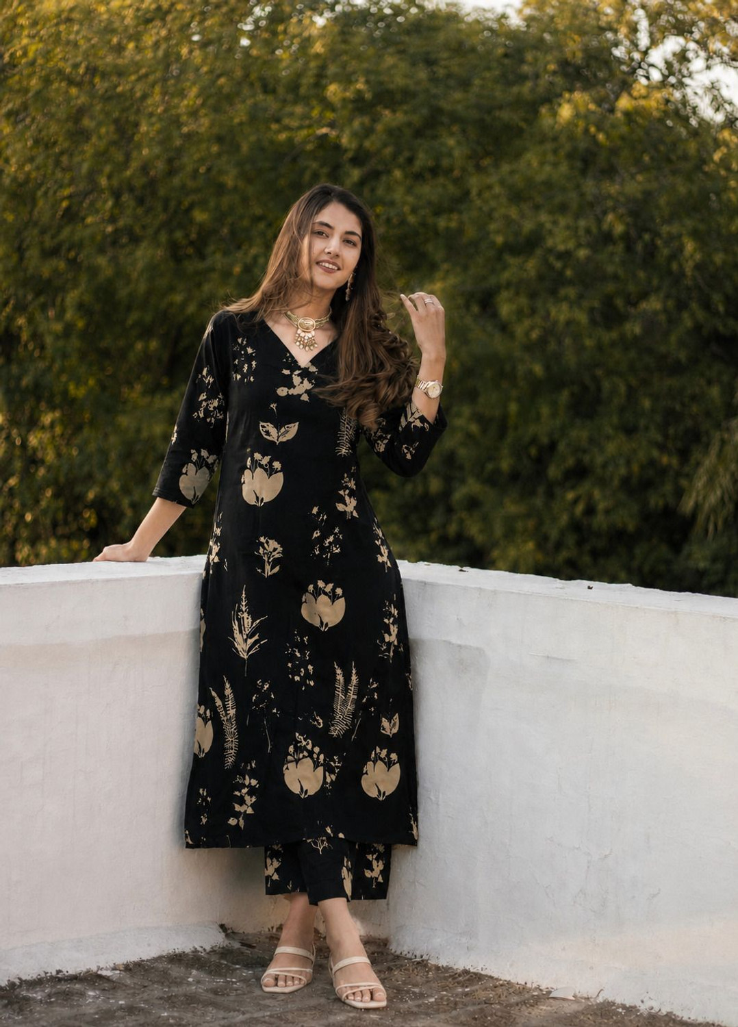 Image of SIYAFABKURTI Women Kurta Pyjama Set