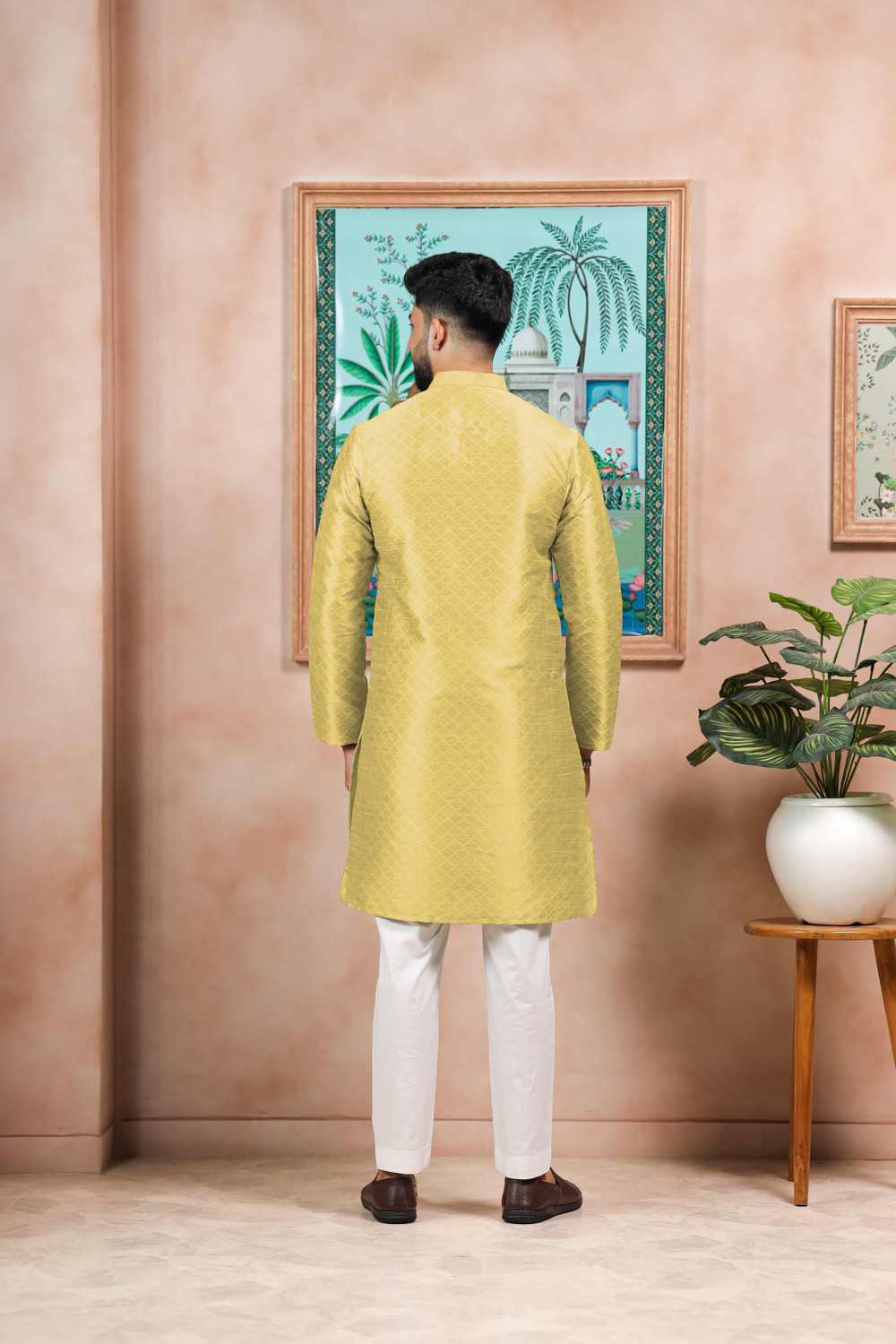 Image of Koshin Men Self Design Straight Kurta