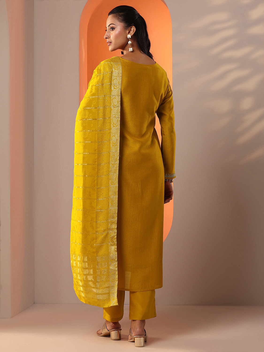 Image of LIBAS Women Kurta Pant Dupatta Set