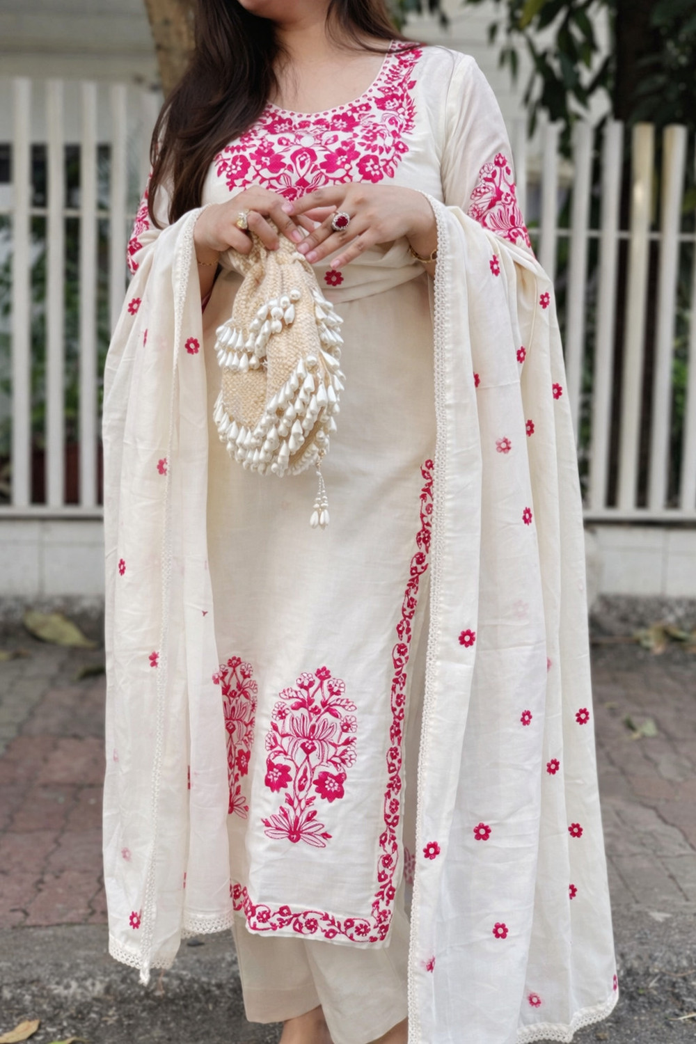 Image of PILUDI Embroidered Kurta, Trouser /Pant & Dupatta Set