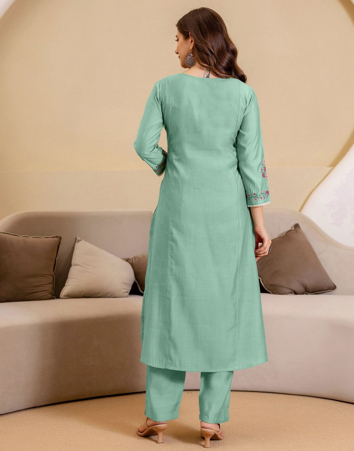 Image of Skylee Women Kurta Pant Dupatta Set