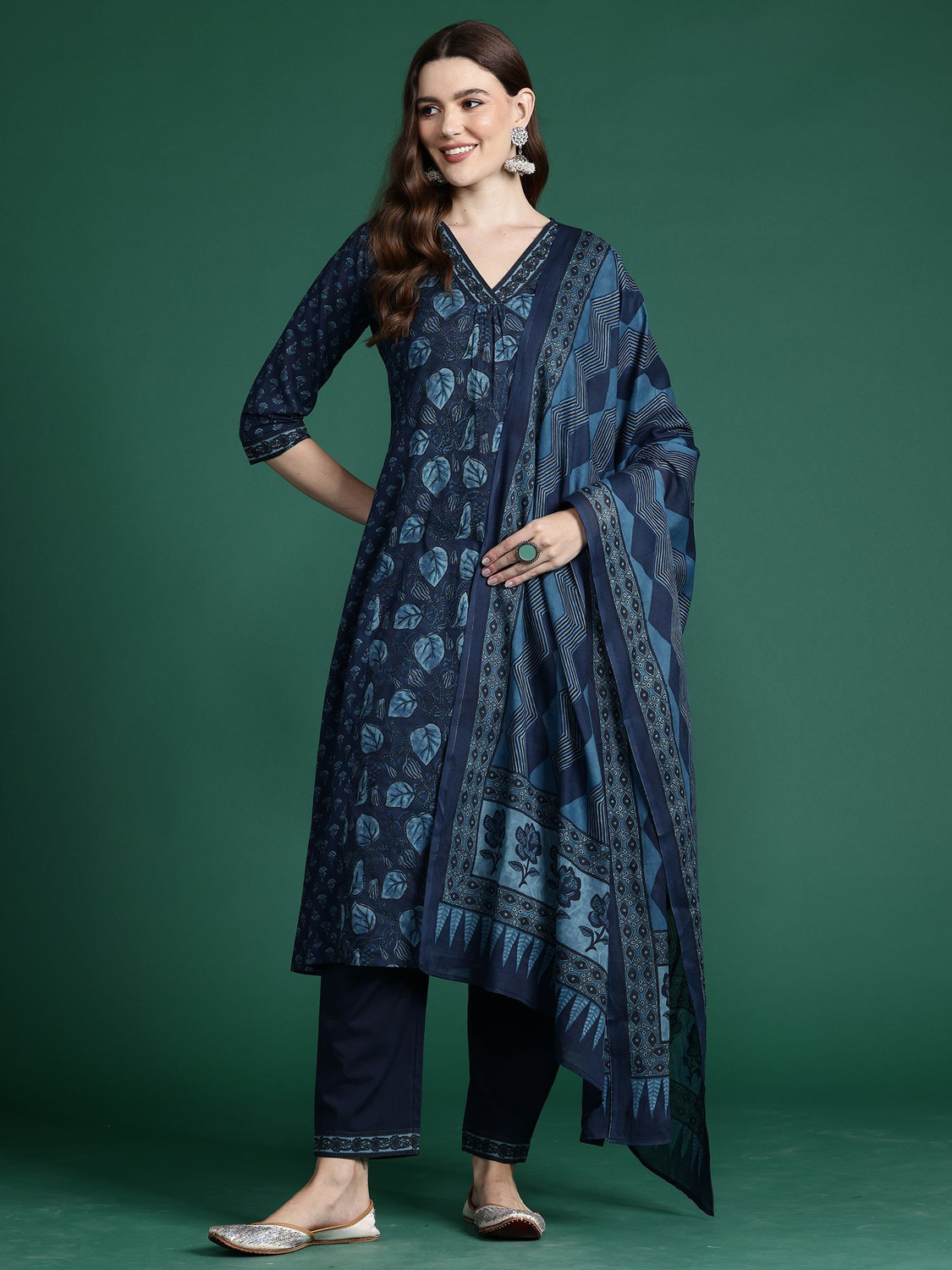 Image of Indo Era Women Kurta Pant Dupatta Set