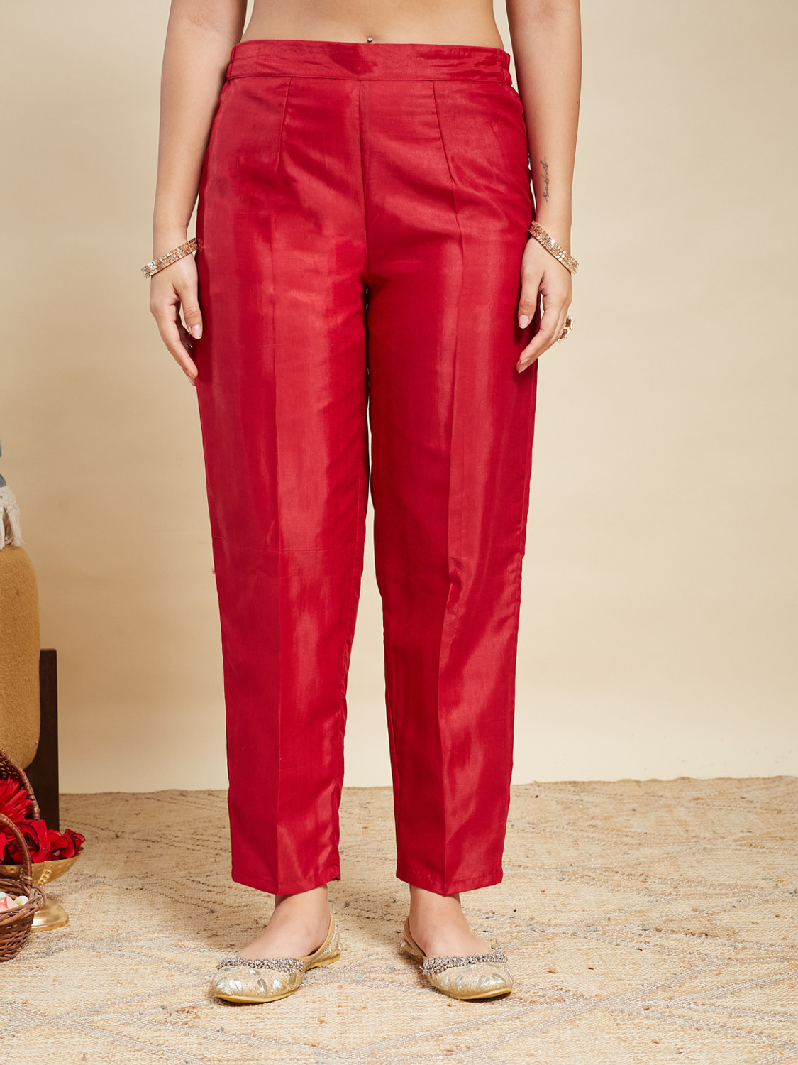 Image of MOKOSH Women Kurta Pant Dupatta Set