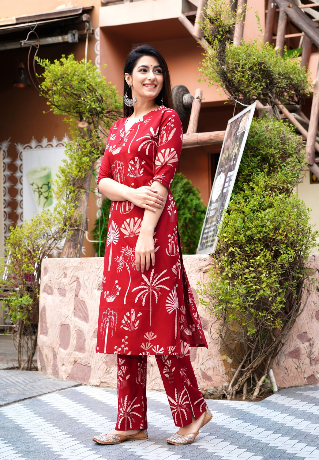 Image of Dhibha Women Kurti Pant Set