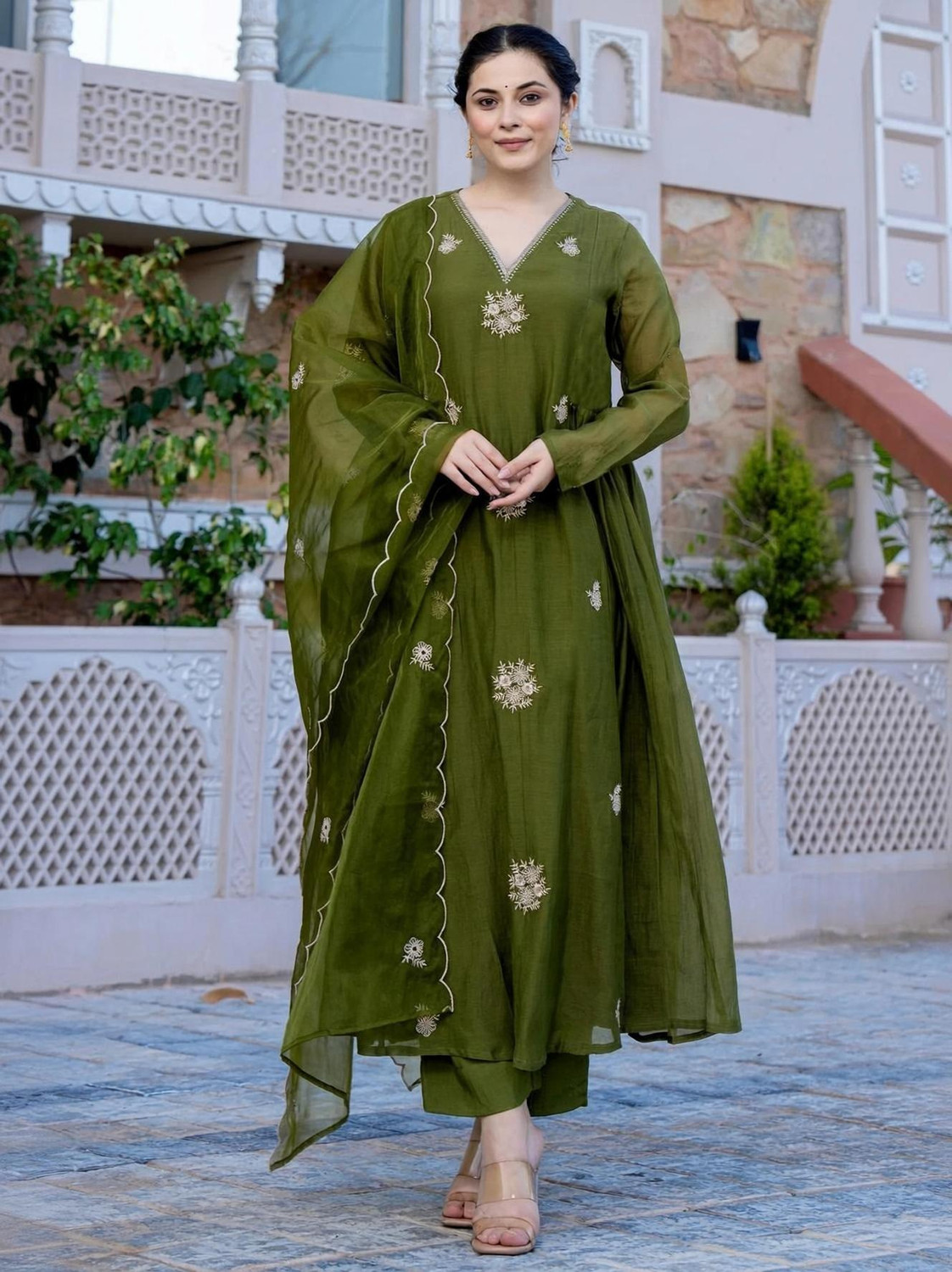 Image of Klosia Women Kurta Pant Dupatta Set