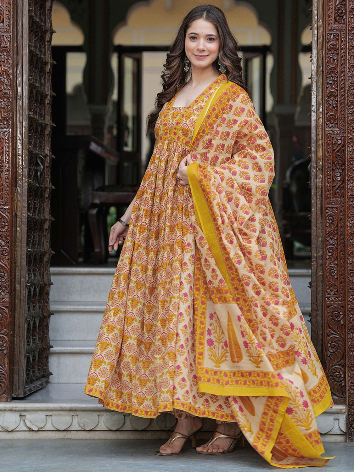 Image of Mizaz Women Pure Cotton Kurta Pant Dupatta Set