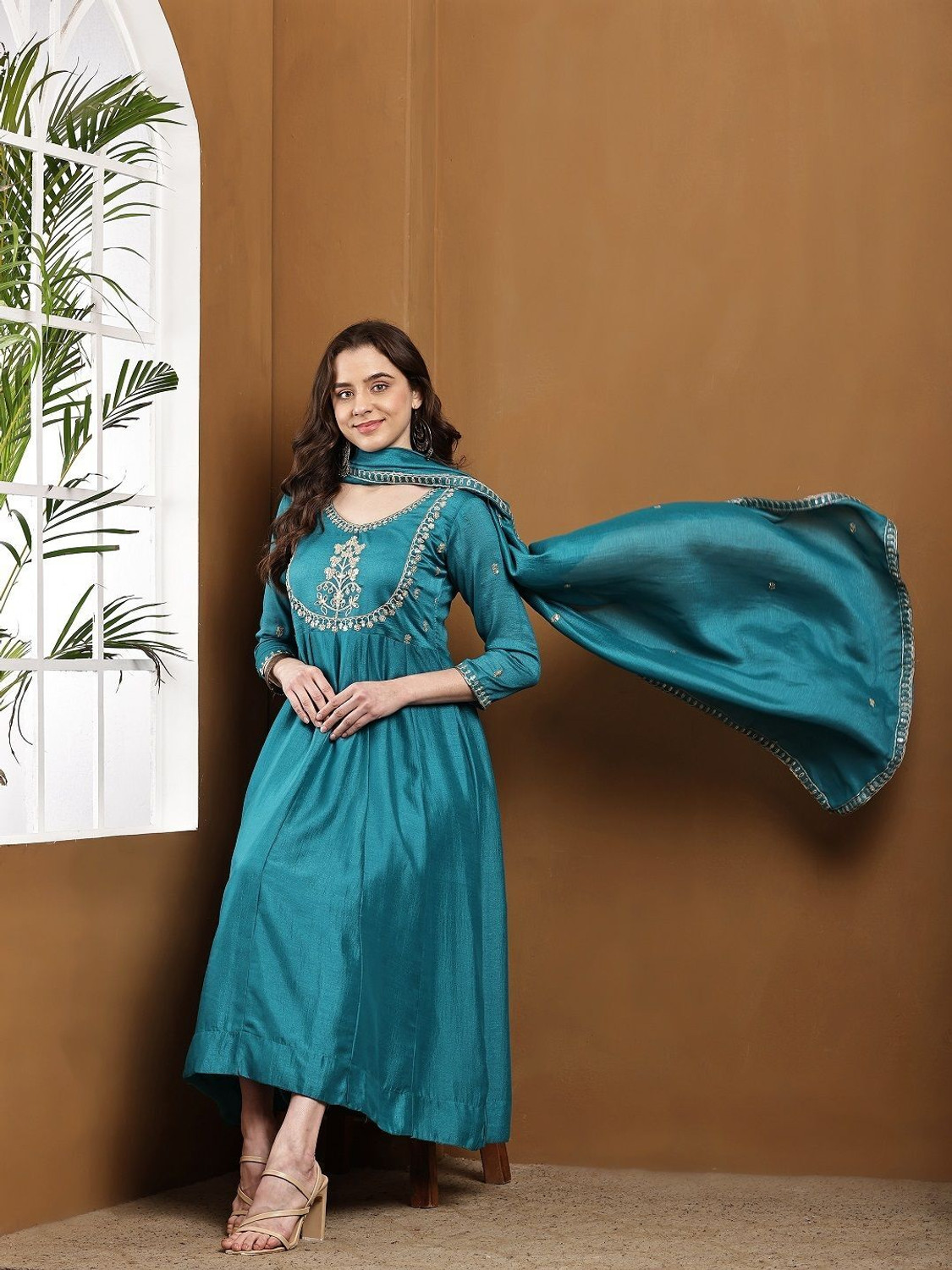 Image of dharmkunj Women Kurta Pant Dupatta Set