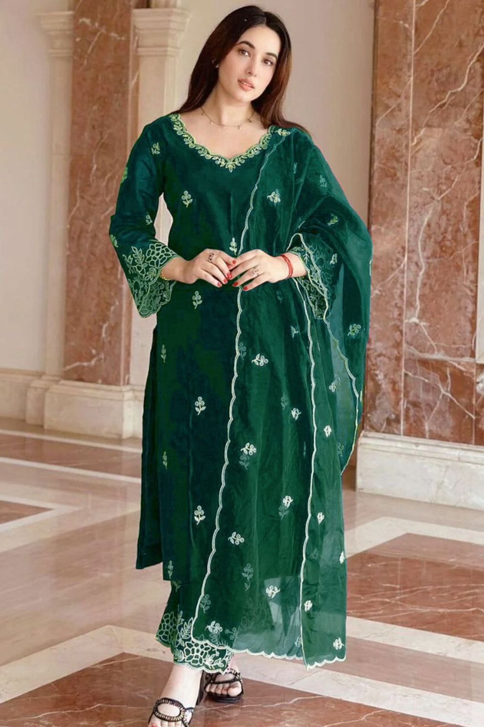 Image of fashionhyp Women Kurta Pant Dupatta Set