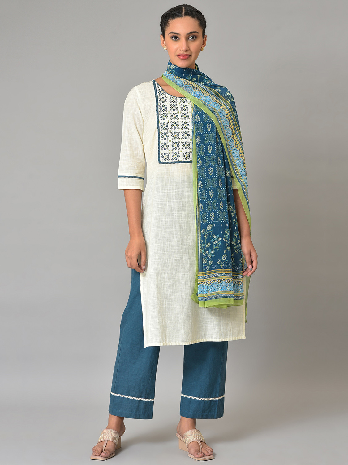 Image of Aurelia Women Kurta Palazzo Dupatta Set