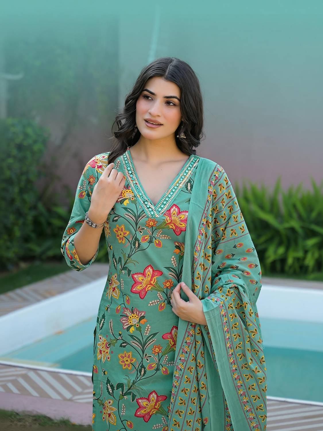 Skylee Women Kurta Pant Dupatta Set