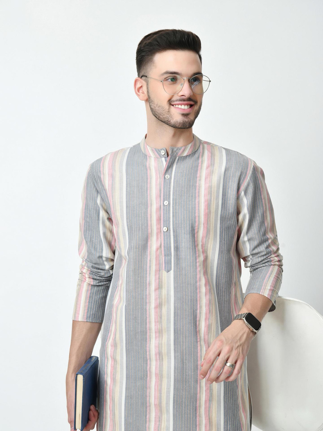 Image of OTIRA Men Striped Straight Kurta