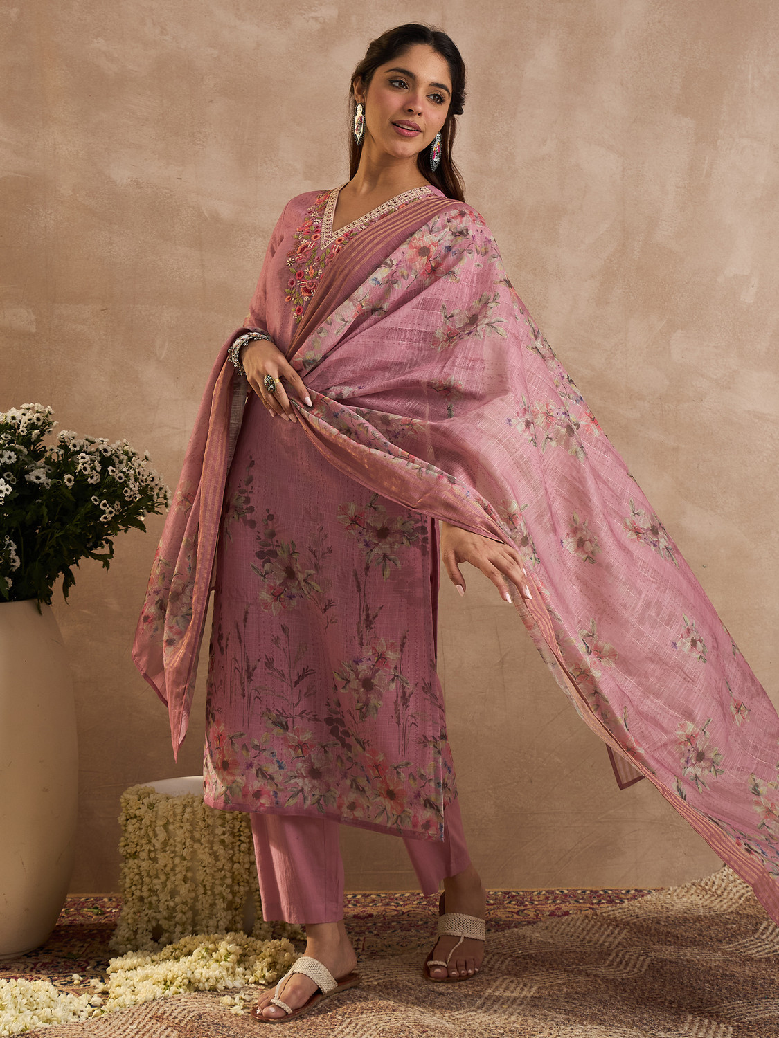Image of Indo Era Women Kurta Pant Dupatta Set